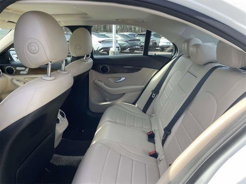 Used 2019 Mercedes-Benz C 300 Sedan image 12