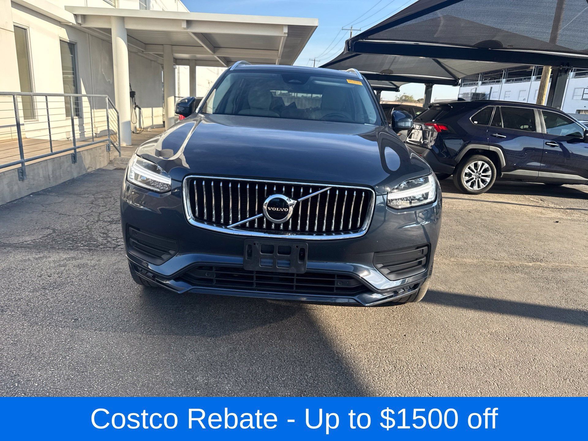 Used 2023 Volvo XC90 B5 Core w/ Protection Package Premier AWD/4WD image 2