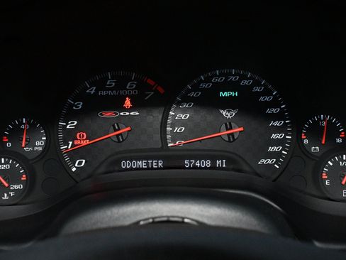 Used 2003 Chevrolet Corvette Z06 w/ Memory Package, 3 Drivers RWD image 21