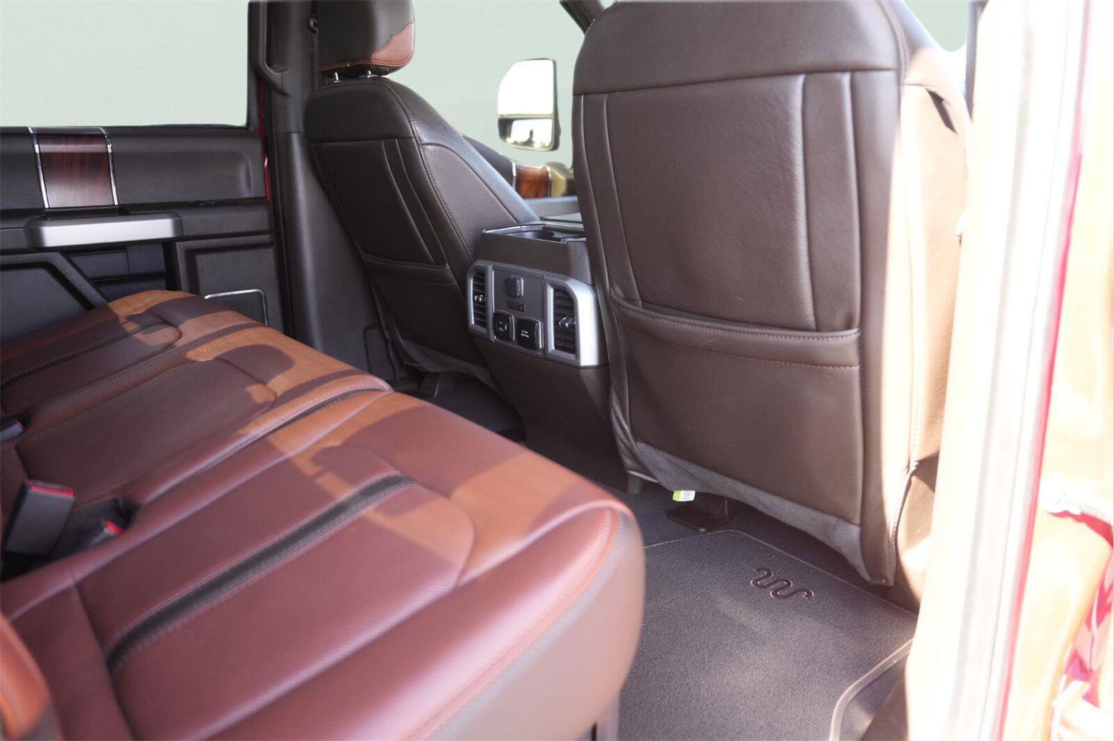 Used 2021 Ford F350 King Ranch w/ King Ranch Ultimate Package AWD/4WD image 15