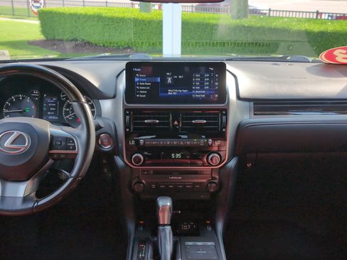 Used 2023 Lexus GX 460 Premium w/ Premium Package AWD/4WD image 30