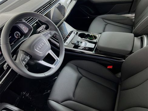 New 2026 Audi Q8 Premium Plus image 21