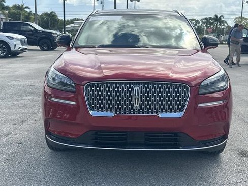 Certified 2022 Lincoln Corsair Reserve w/ Elements Package FWD image 4