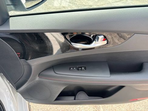 Used 2023 Kia Forte GT w/ GT2 Package FWD image 23