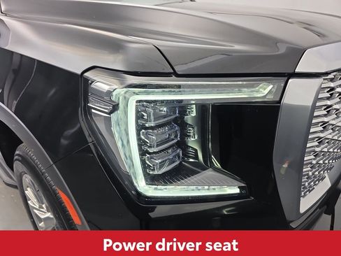 Used 2024 GMC Yukon Denali AWD/4WD image 15