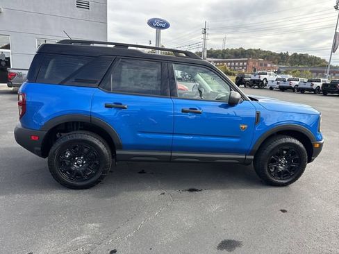 New 2025 Ford Bronco Sport Badlands w/ Badlands Tech Package AWD/4WD image 3