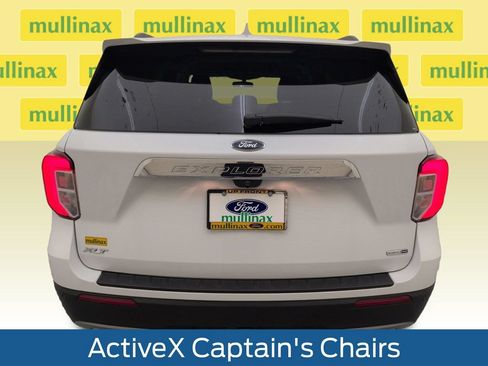 Used 2020 Ford Explorer XLT w/ Equipment Group 202A AWD/4WD image 31