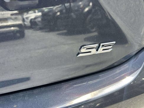 New 2026 Toyota Camry SE FWD image 11