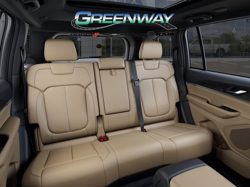 New 2025 Jeep Grand Cherokee Limited w/ Black Appearance Package image 15