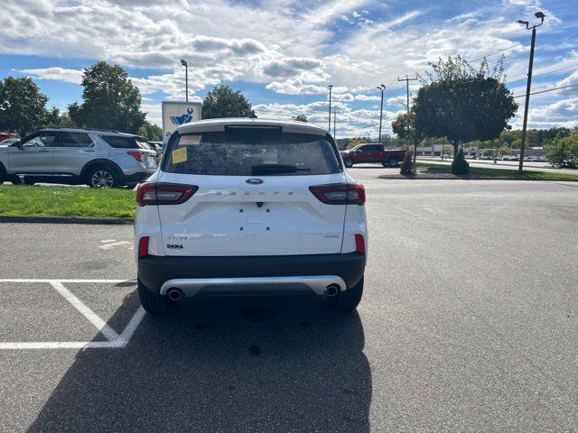 Used 2023 Ford Escape Active AWD/4WD image 6