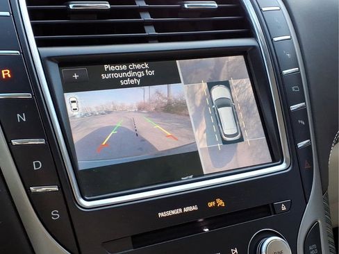 Used 2019 Lincoln Nautilus Black Label image 9