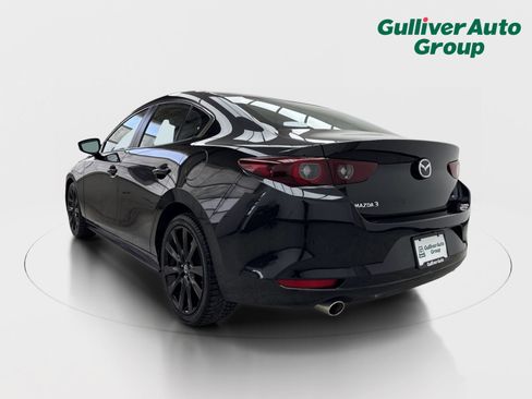 Used 2024 MAZDA MAZDA3 s FWD image 5