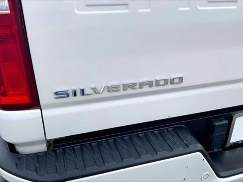Used 2024 Chevrolet Silverado 2500 High Country w/ High Country Premium Package image 30