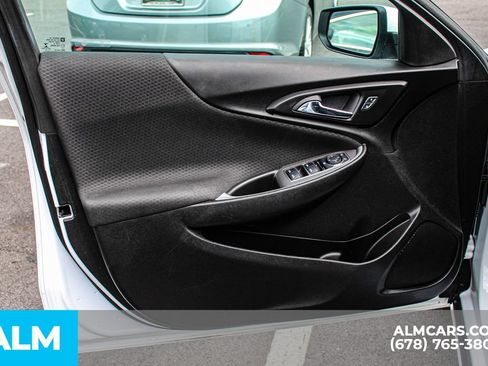 Used 2024 Chevrolet Malibu LT FWD image 30