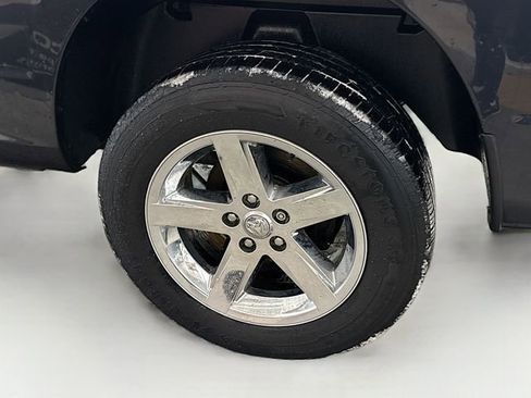 Used 2017 RAM 1500 Express image 29