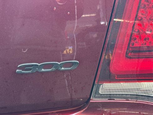 Used 2023 Chrysler 300 Touring L w/ Popular Equipment Group image 5