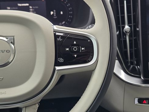 New 2026 Volvo XC90 B6 Ultra image 30