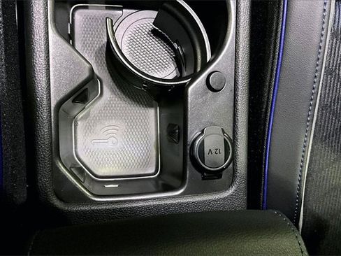 Used 2025 Volkswagen Golf R Black Edition image 16