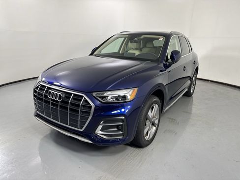 Used 2023 Audi Q5 2.0T Premium w/ Convenience Package AWD/4WD image 24