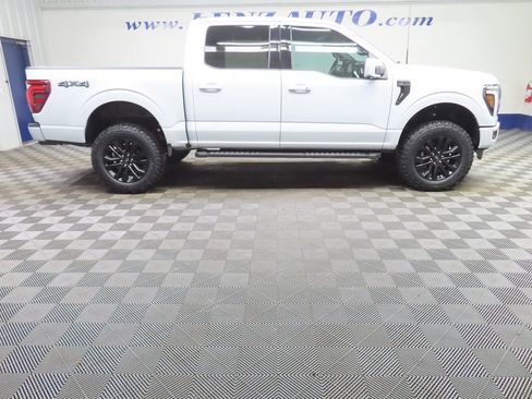 Used 2025 Ford F150 Lariat AWD/4WD image 2