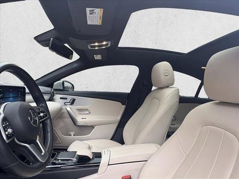 Certified 2022 Mercedes-Benz CLA 250 image 10