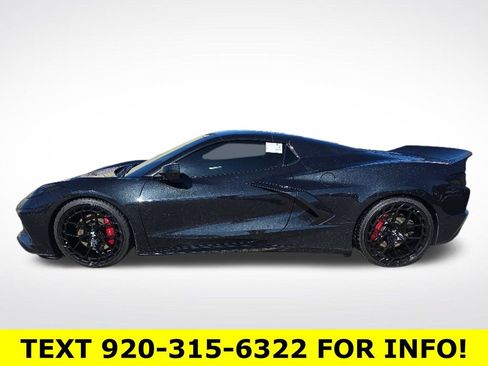 Used 2024 Chevrolet Corvette Stingray Premium Conv w/ Z51 Performance Package RWD image 3