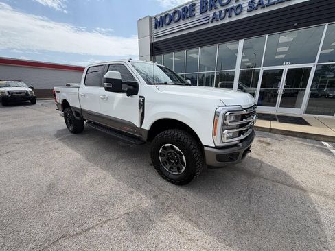 Used 2023 Ford F250 King Ranch w/ Tremor Off-Road Package AWD/4WD image 2