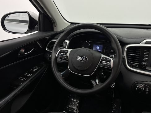 Used 2020 Kia Sorento AWD V6 image 27