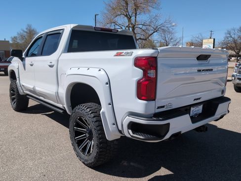 Used 2022 Chevrolet Silverado 1500 RST AWD/4WD image 8