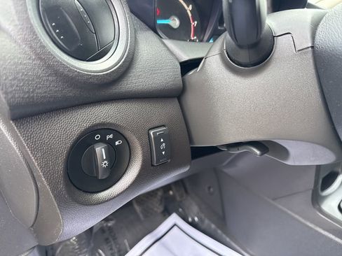 Used 2014 Ford Fiesta S image 11