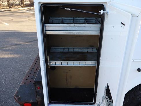 Used 2015 GMC Sierra 2500 4x4 Crew Cab w/ Sierra Convenience Package image 18