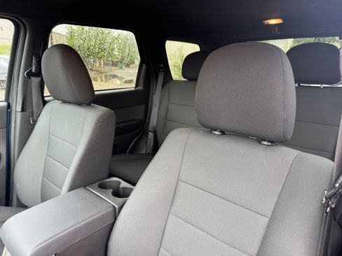 Used 2011 Ford Escape XLT AWD/4WD image 13