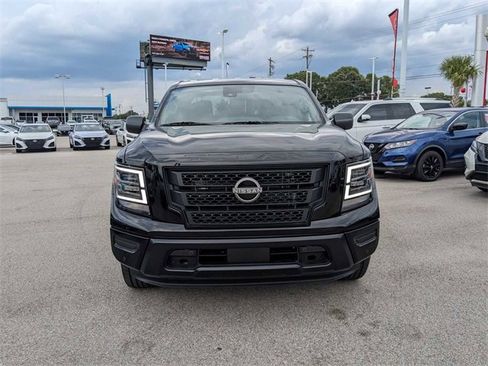 New 2024 Nissan Titan SV w/ SV Bronze Edition Package image 8