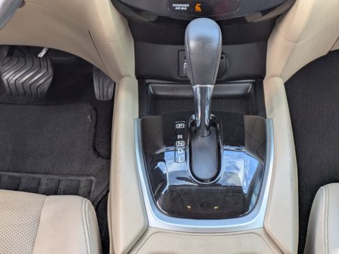 Used 2016 Nissan Rogue SL w/ SL Premium Package image 20