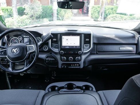 Used 2024 RAM 2500 Big Horn AWD/4WD image 26