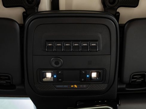 Used 2025 Ford Bronco Heritage Edition image 30