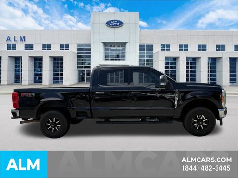 Used 2023 Ford F250 XLT w/ FX4 Off-Road Package AWD/4WD image 5