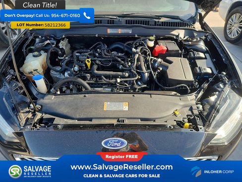 Used 2020 Ford Fusion SE FWD image 15