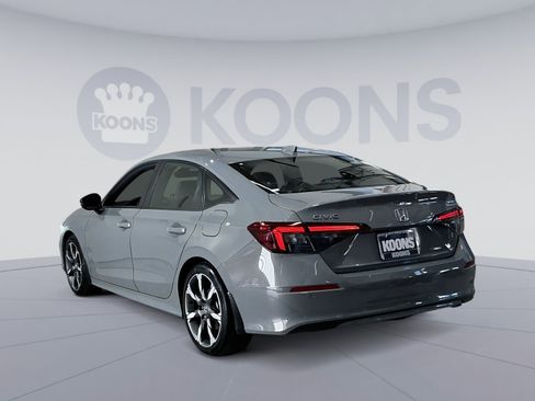 Used 2025 Honda Civic Sport image 14