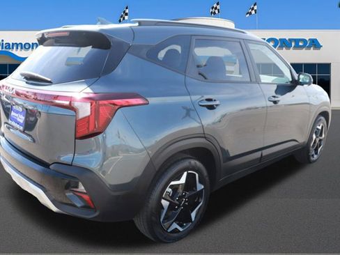 Used 2025 Kia Seltos S image 7