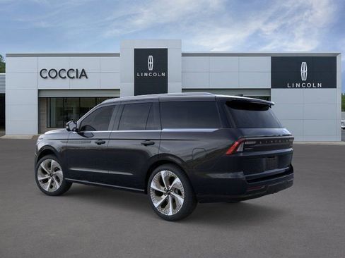 New 2026 Lincoln Navigator Black Label image 4