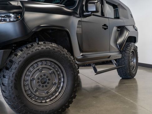 Used 2023 Jeep Wrangler Unlimited Sport AWD/4WD image 29