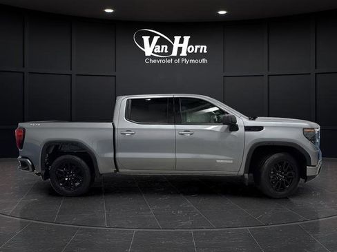 Used 2024 GMC Sierra 1500 Elevation image 2