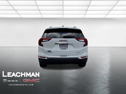 Certified 2024 GMC Terrain SLT AWD/4WD image 5