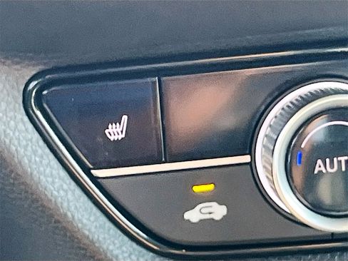 Used 2024 Honda HR-V EX-L image 19