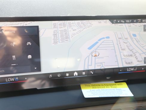 Certified 2025 BMW X3 xDrive30i w/ Convenience Package image 22