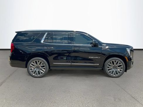 New 2026 GMC Yukon Denali Ultimate AWD/4WD image 3