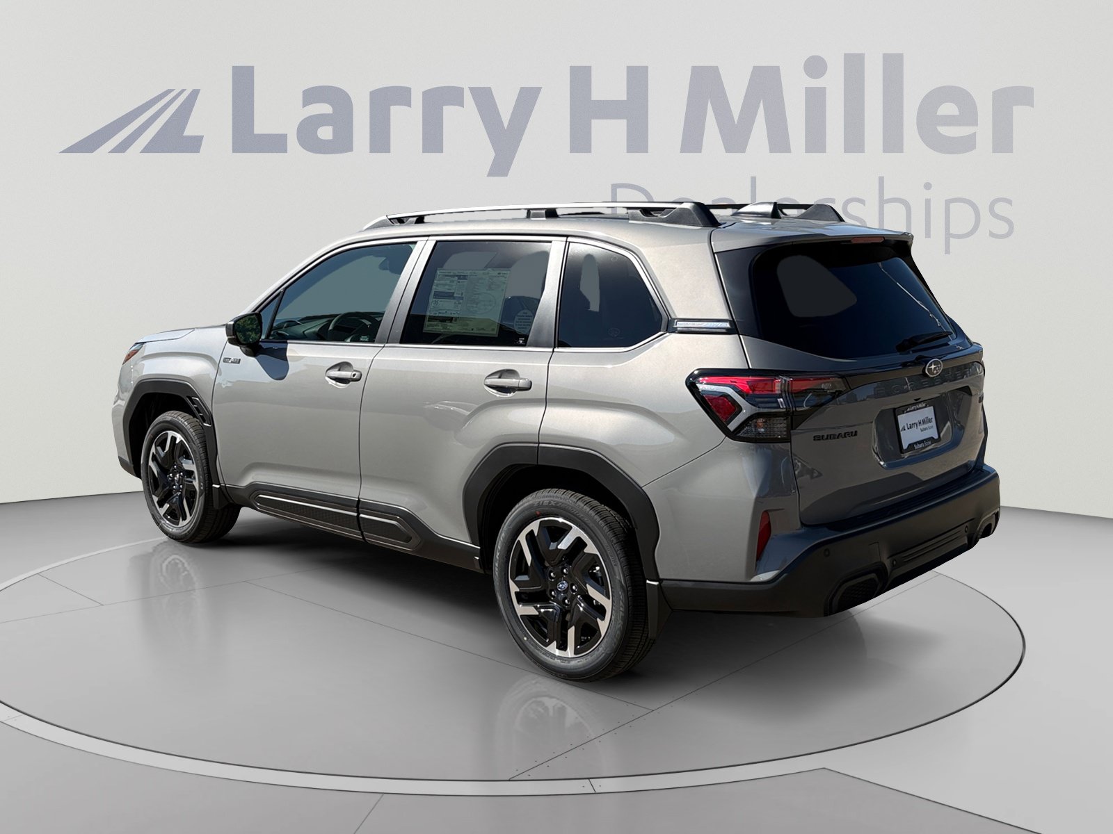 New 2026 Subaru Forester Touring AWD/4WD image 3