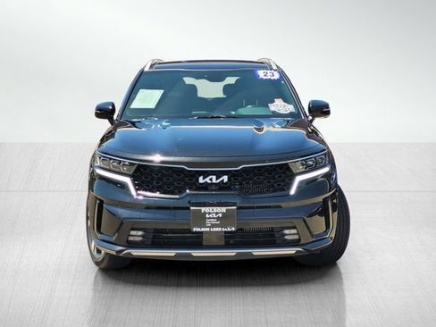 Used 2023 Kia Sorento SX Prestige w/ Panoramic Sunroof Package AWD/4WD image 2