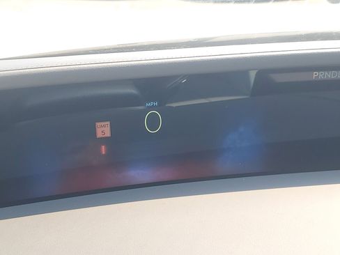 New 2026 Lincoln Nautilus Premier image 17